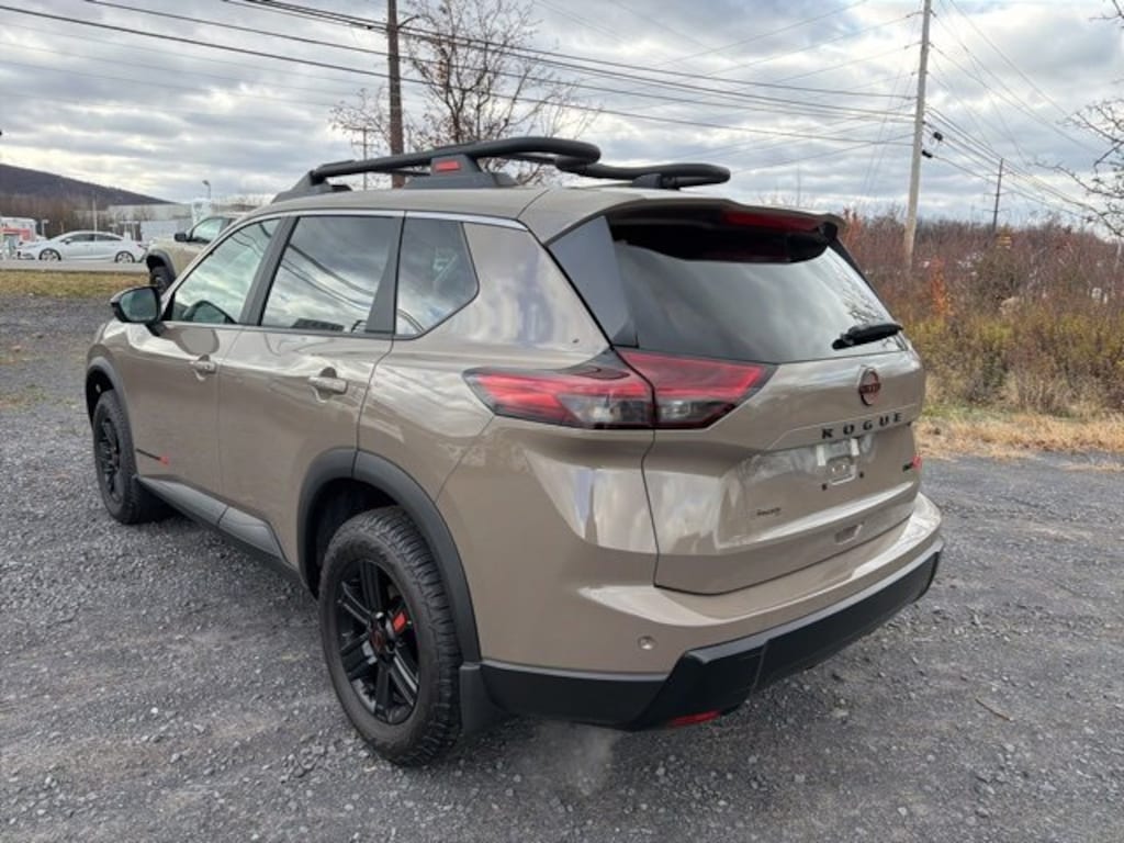 New 2026 Nissan Rogue Rock Creek AWD Rock Creek *Ltd Avail*