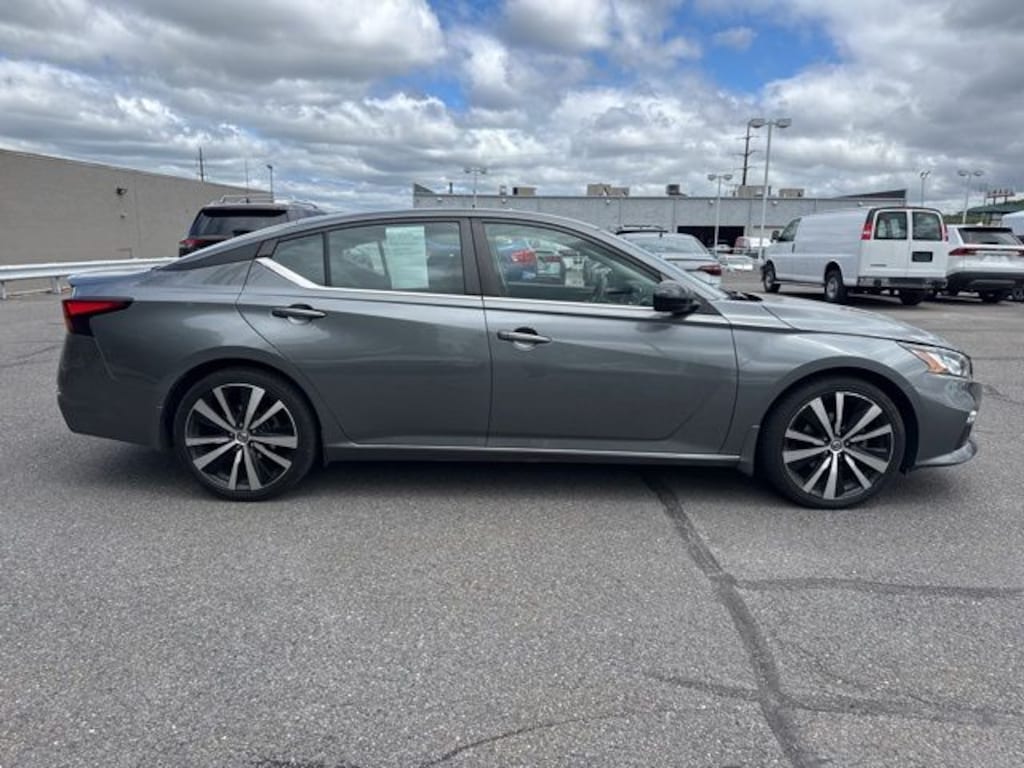 Used 2019 Nissan Altima 2.5 SR Sedan