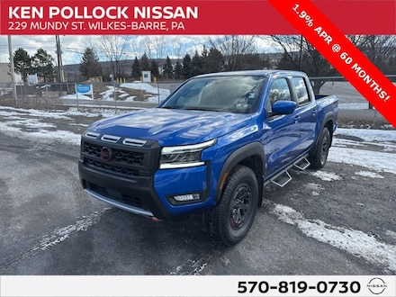 2025 Nissan Frontier PRO-4X Crew Cab 4x4 PRO-4X