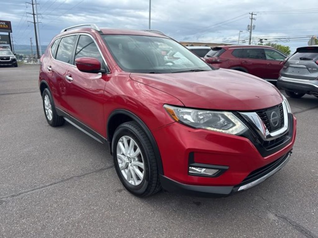 Certified 2017 Nissan Rogue SV SUV