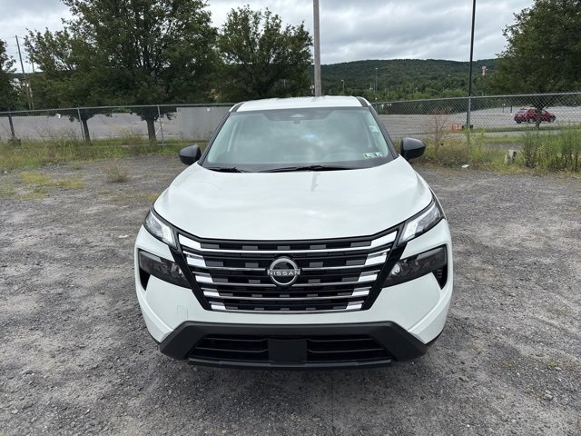 2026 Nissan Rogue S photo 3