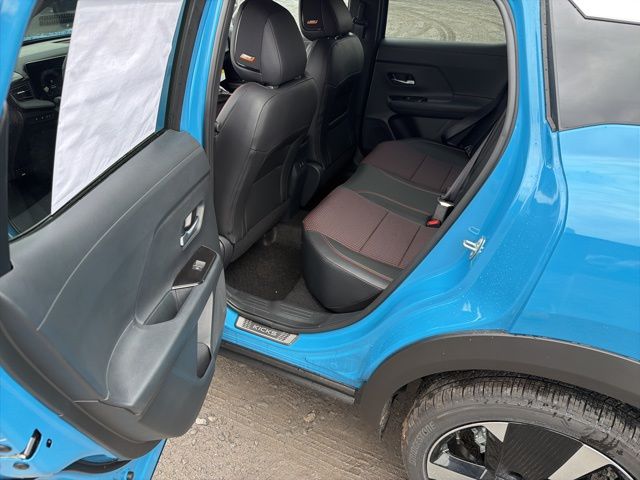 2026 Nissan KICKS SR AWD - Photo 12