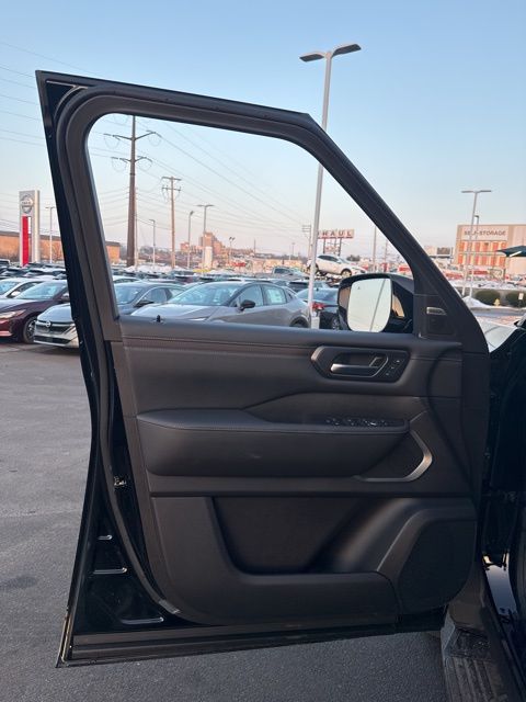 2026 Nissan Armada Platinum Reserve - Photo 12