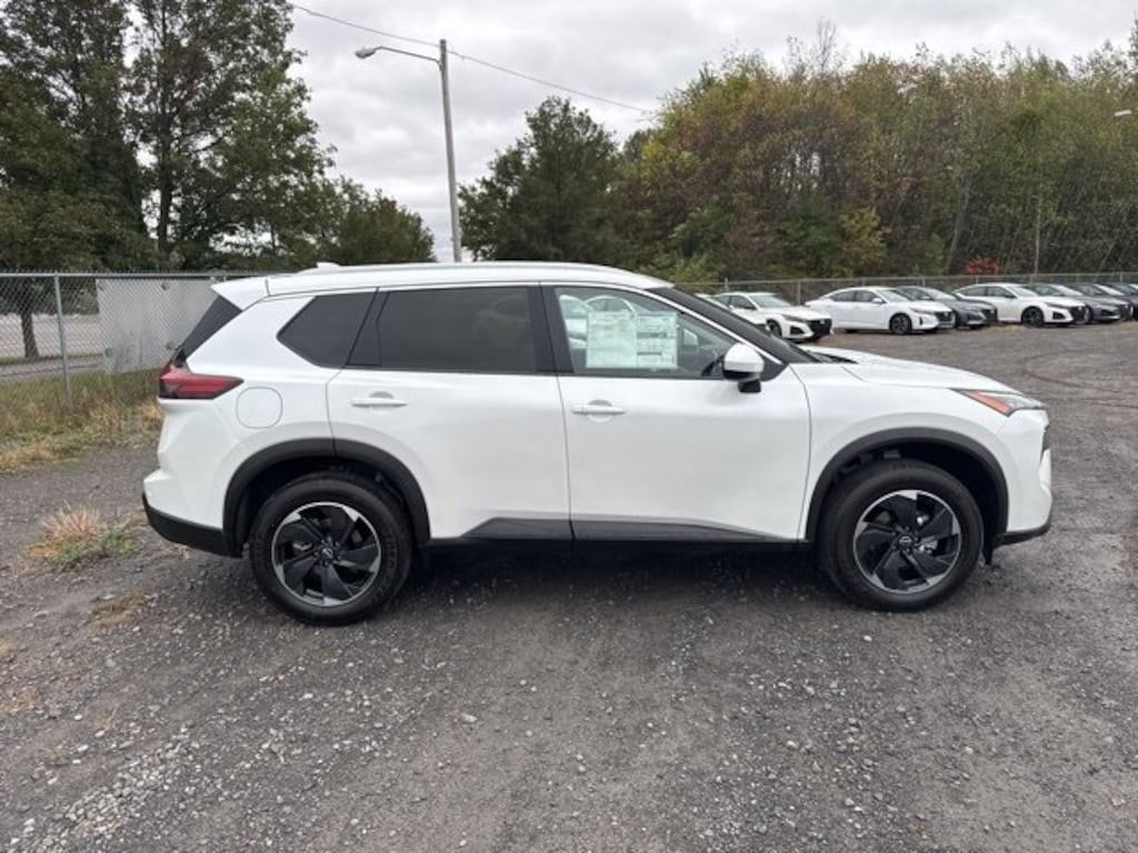 New 2026 Nissan Rogue SV AWD SV *Ltd Avail*