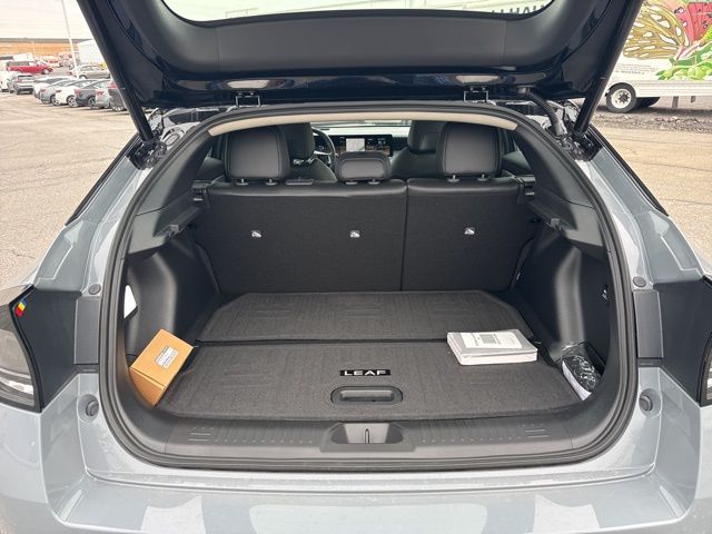 2026 Nissan LEAF Platinum+ - Photo 7