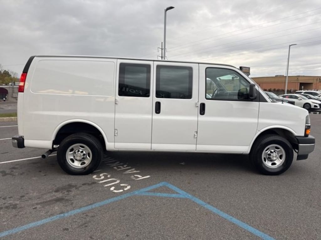 Used 2022 Chevrolet Express Cargo Van Work Van RWD 2500 135