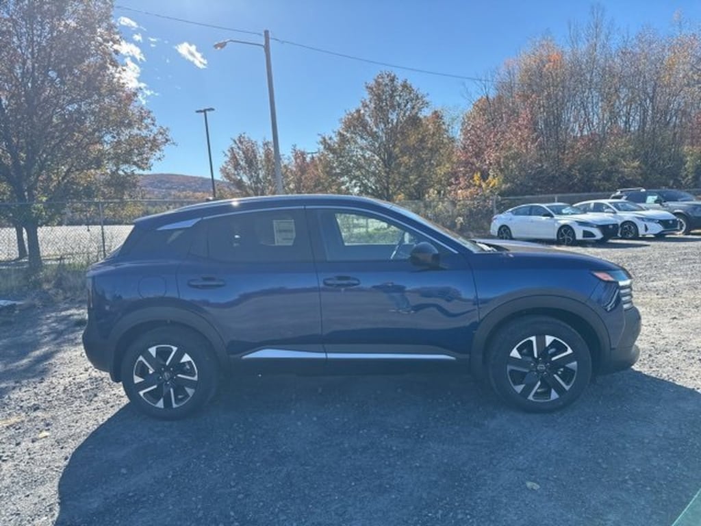 New 2026 Nissan Kicks SV SV AWD