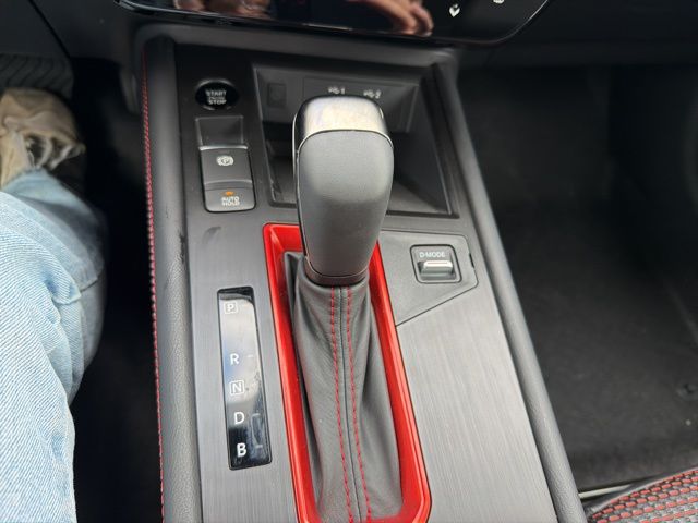 2026 Nissan KICKS SR AWD - Photo 10