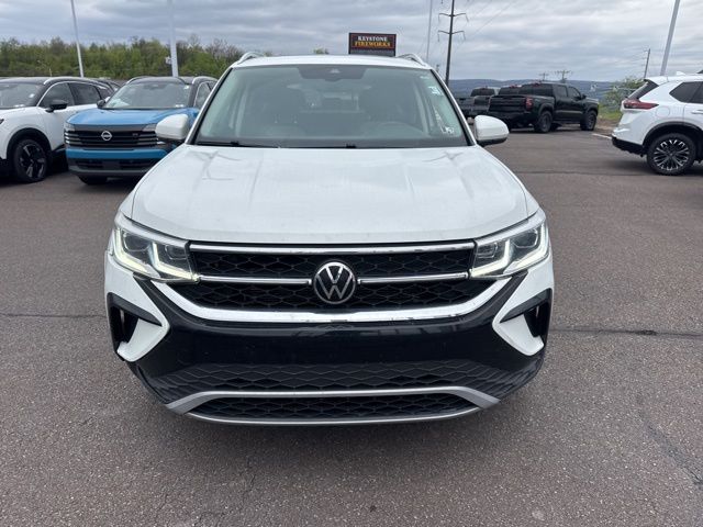 Used 2022 Volkswagen Taos SEL with VIN 3VV2X7B25NM015806 for sale in Wilkes-Barre Township, PA