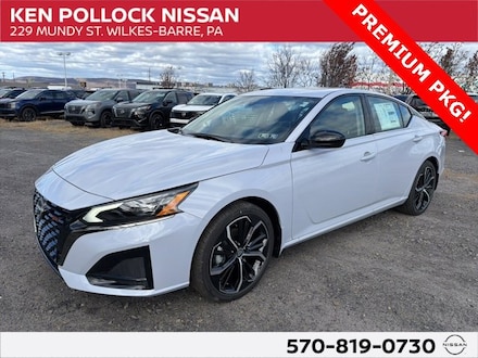 2025 Nissan Altima SR SR FWD