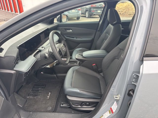 2026 Nissan LEAF Platinum+ - Photo 12