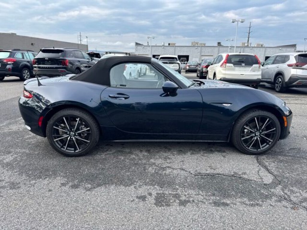 Used 2025 Mazda MX-5 Miata Grand Touring Convertible