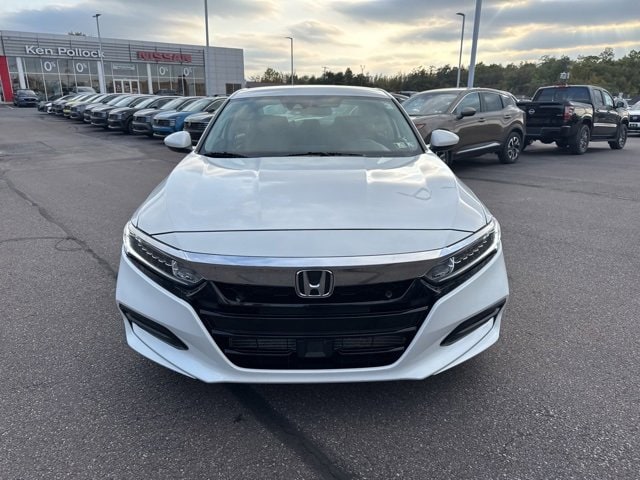 1HGCV1F10KA130640