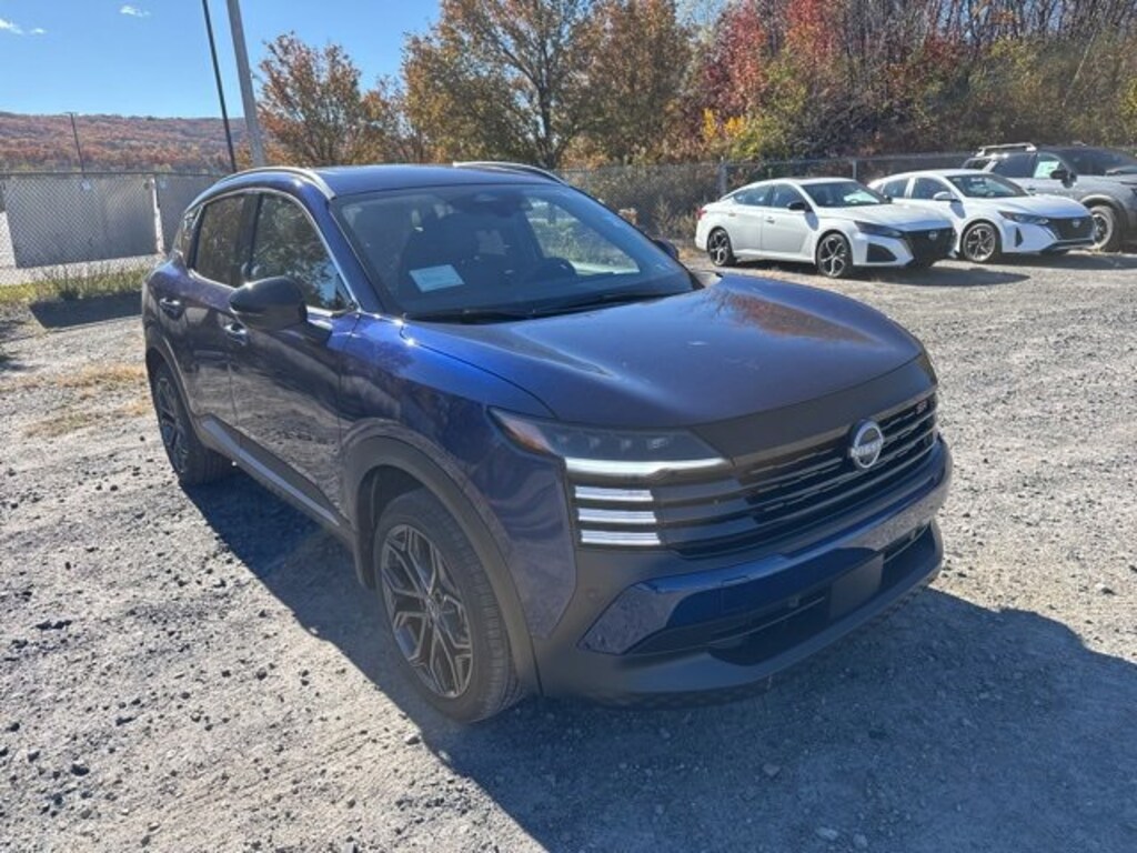 New 2026 Nissan Kicks SR SR AWD