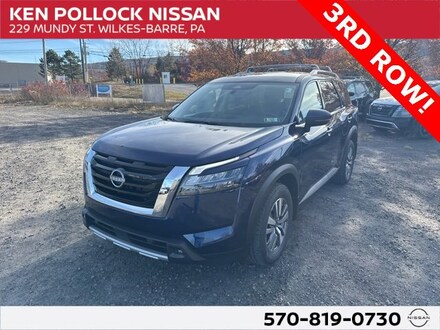2025 Nissan Pathfinder SL SL 4WD
