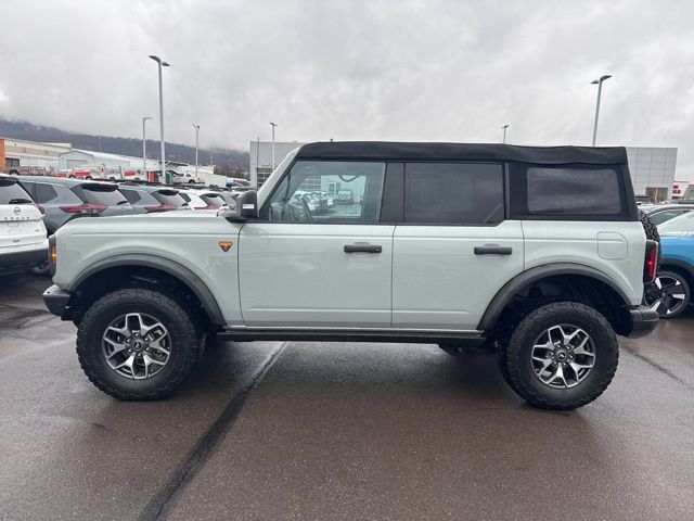 2023 Ford Bronco 4-Door Badlands - Photo 8