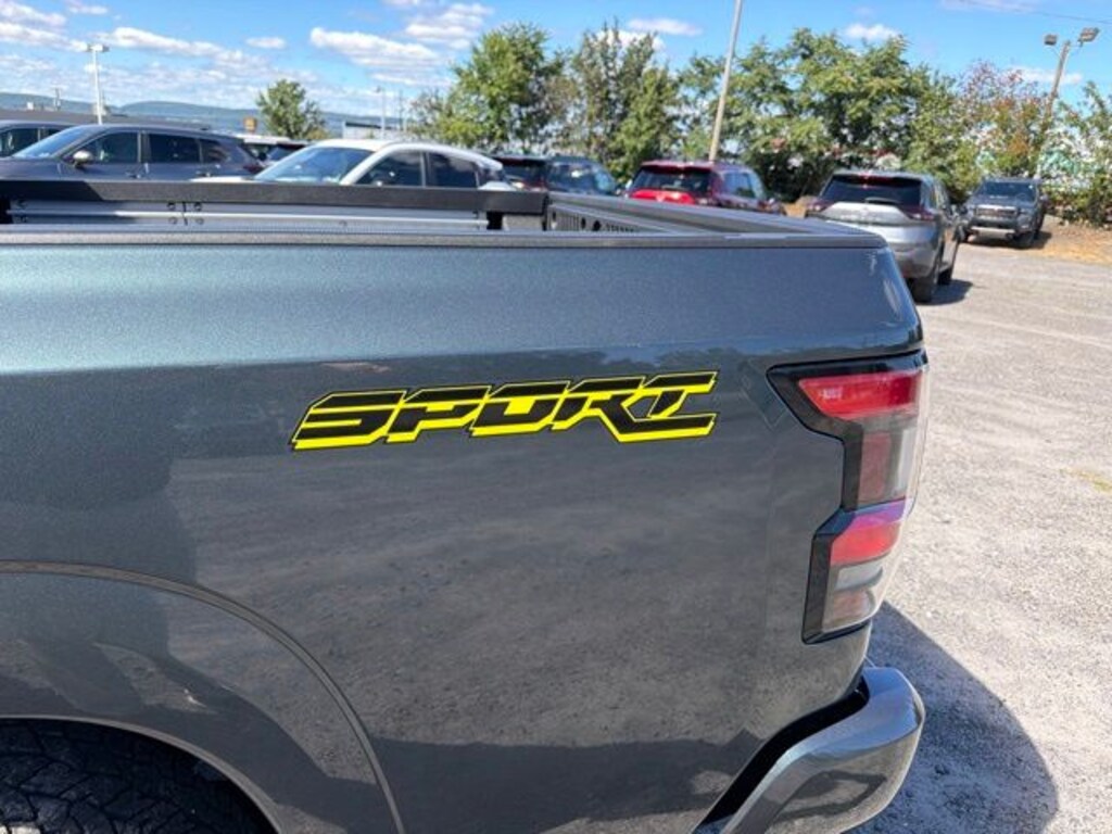 New 2027 Nissan Frontier SV Truck