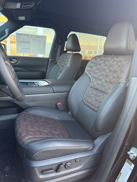2026 Nissan Armada Platinum Reserve - Photo 13