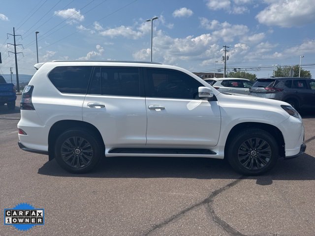 2023 Lexus GX 460 Premium photo 2