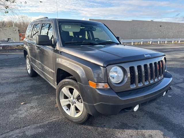 2015 Jeep Patriot Latitude photo 3