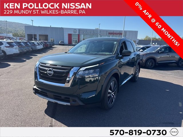 2025 Nissan Pathfinder Platinum 4WD 