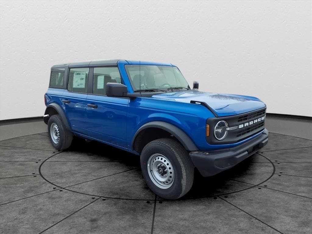 2025 Ford Bronco 4-Door Base - Photo 2