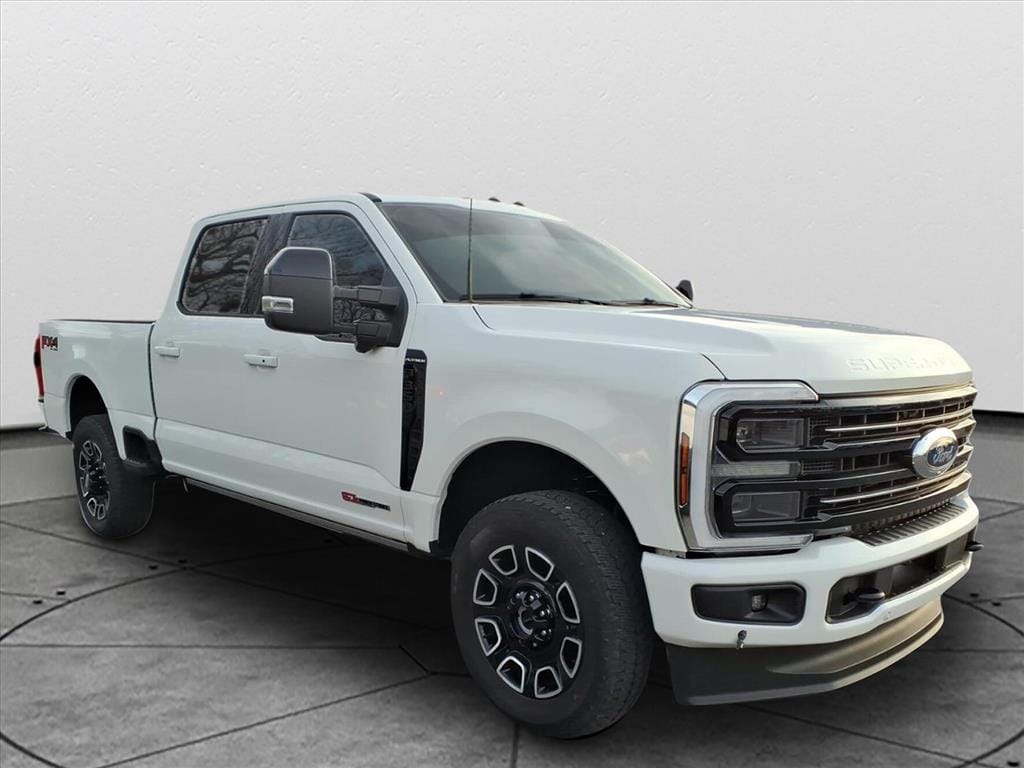 Used 2025 Ford F-350SD Platinum Truck