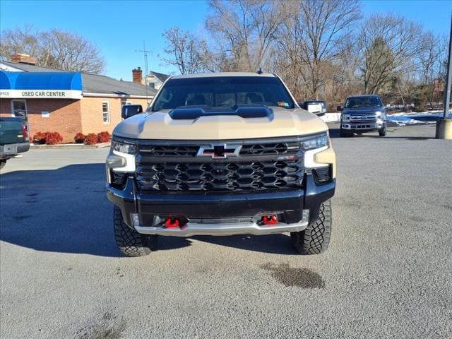 Used 2022 Chevrolet Silverado 1500 ZR2 with VIN 3GCUDHEL5NG632051 for sale in Martinsburg, WV