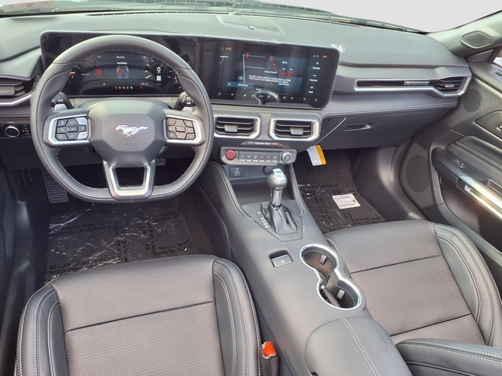 2025 Ford Mustang GT Premium Convertible - Photo 6