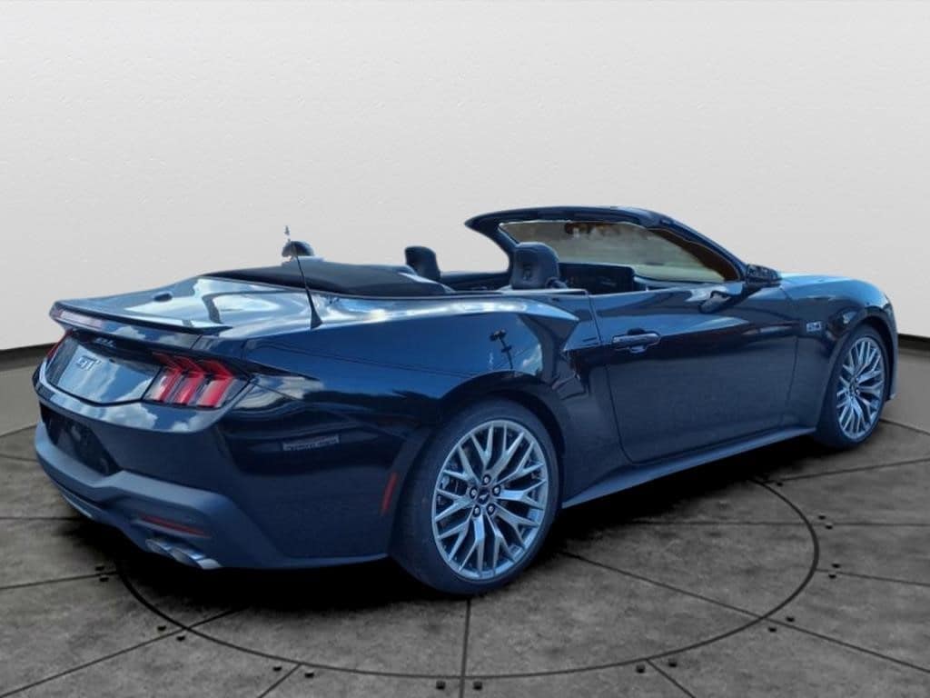 2025 Ford Mustang GT Premium Convertible - Photo 4