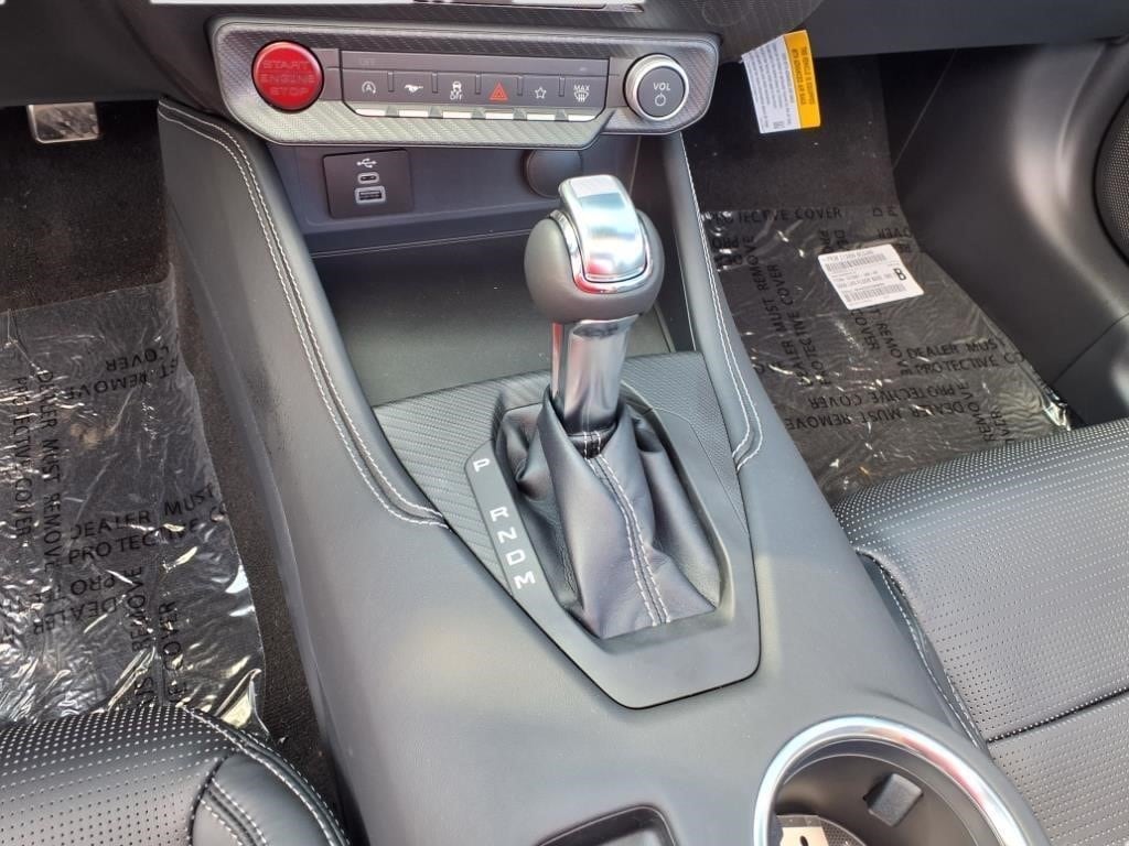 2025 Ford Mustang GT Premium Convertible - Photo 9