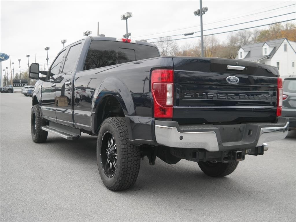Used 2022 Ford F-350SD Lariat Truck