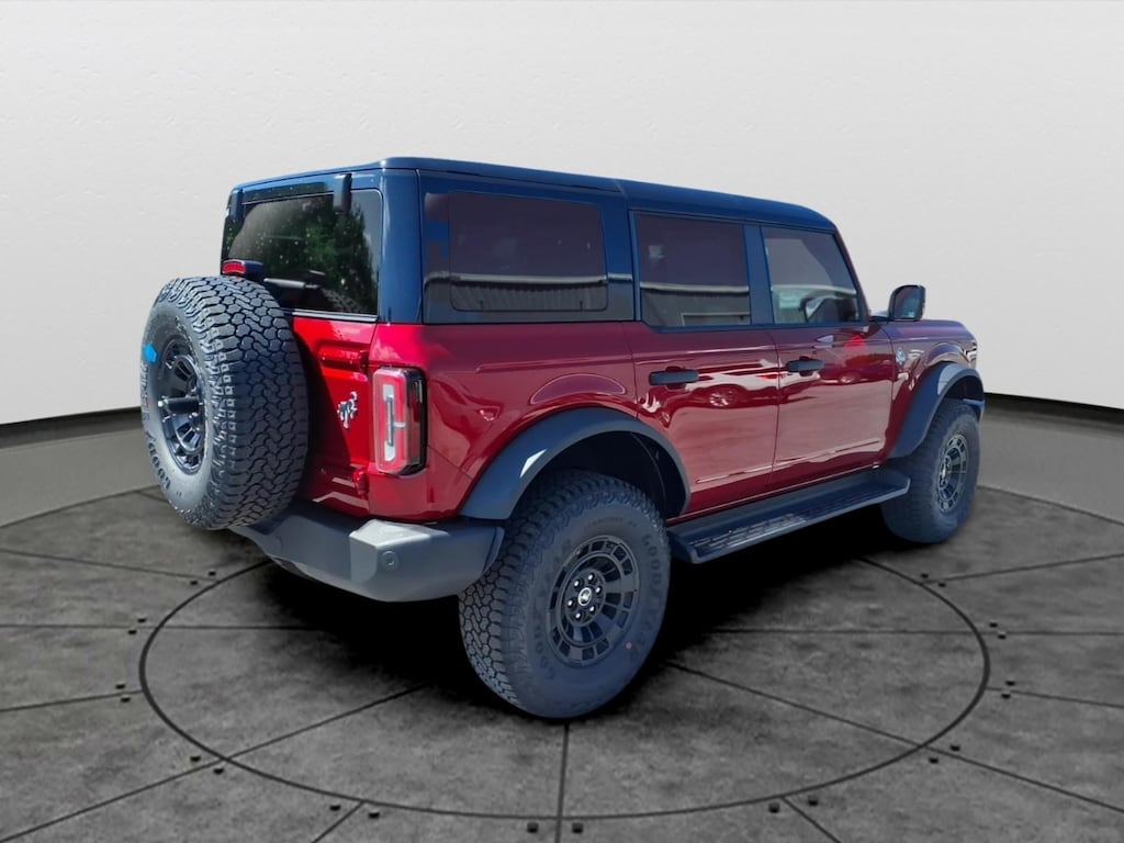 New 2026 Ford Bronco Outer Banks SUV