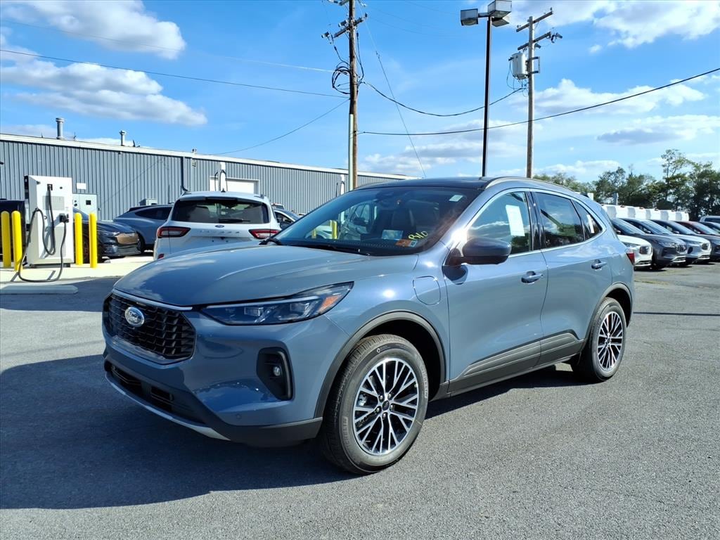 Used 2025 Ford Escape Plug-In Hybrid FWD SUV