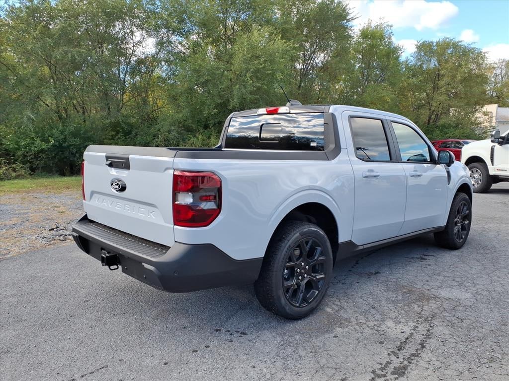 New 2025 Ford Maverick Lariat Truck