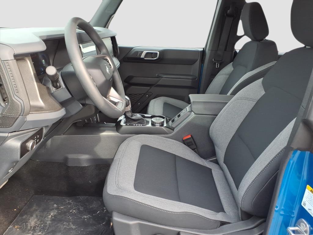 2025 Ford Bronco 4-Door Base - Photo 6