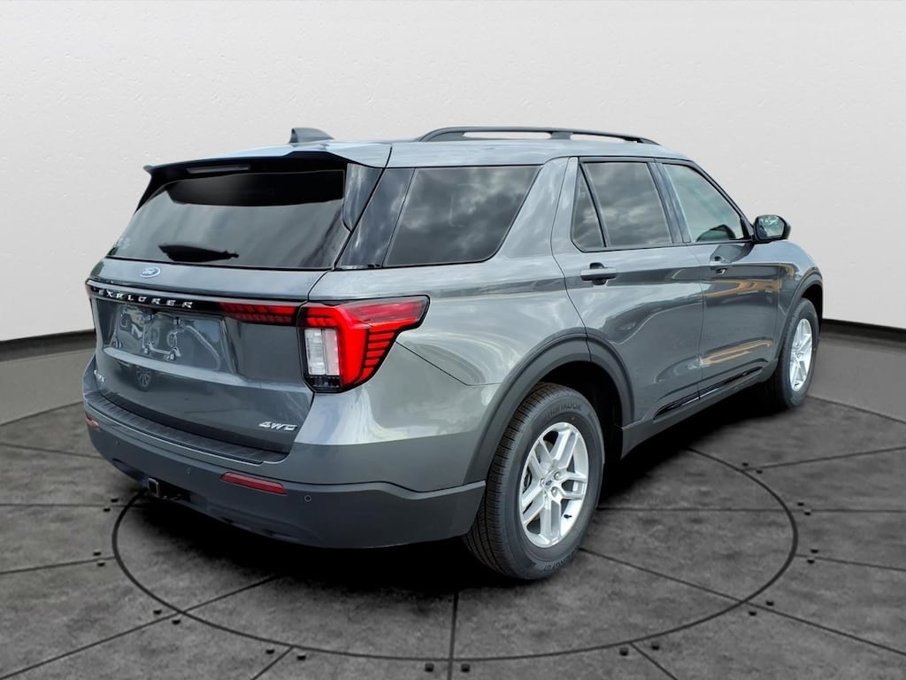 New 2026 Ford Explorer Active SUV
