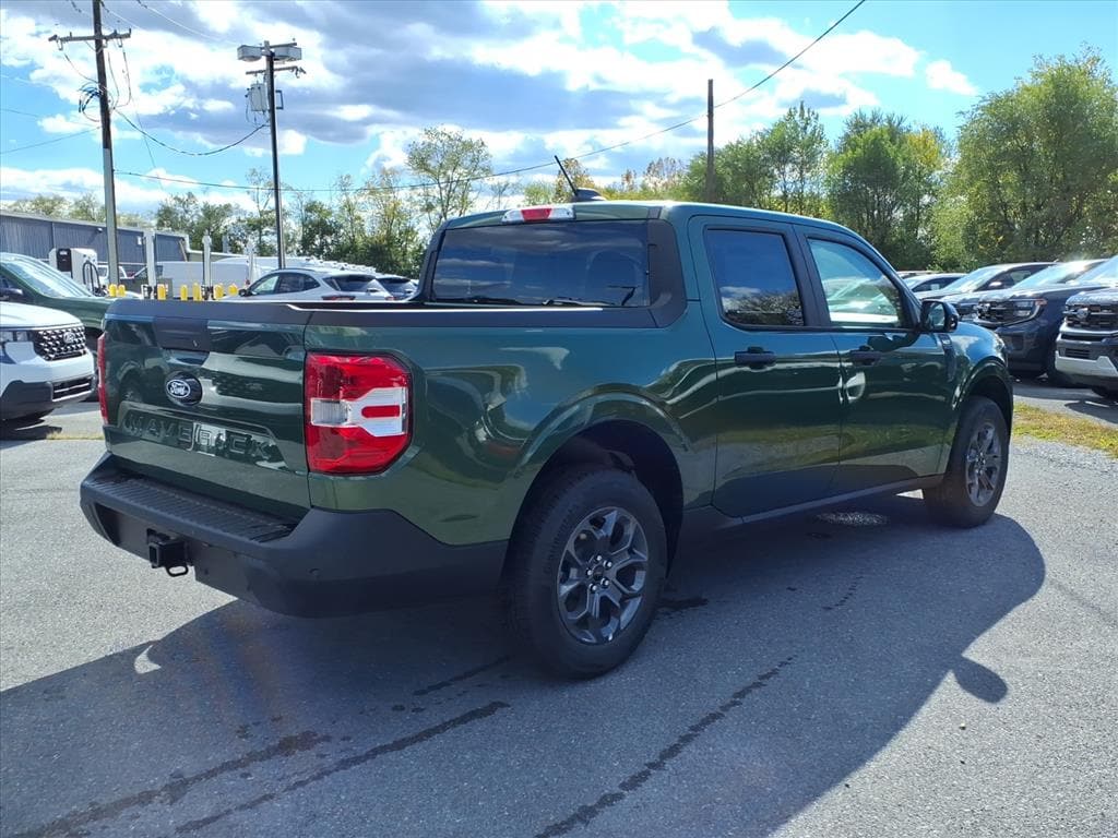 New 2025 Ford Maverick XLT Truck