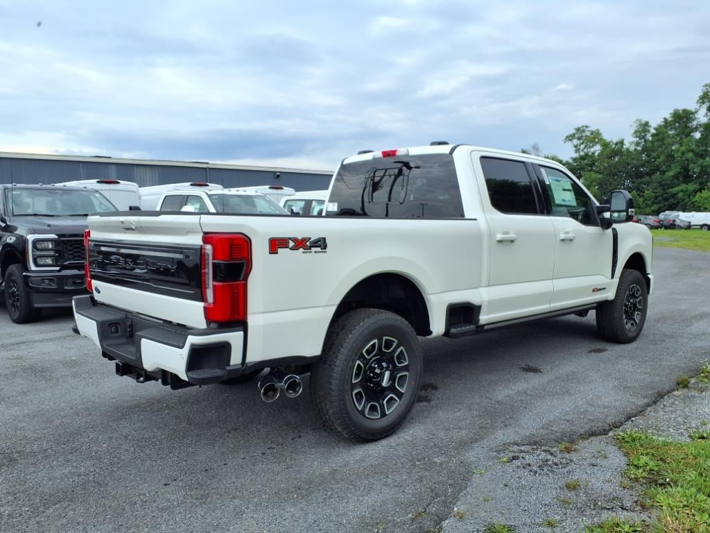 Used 2025 Ford F-350SD Platinum Truck