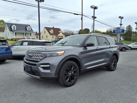 2022 Ford Explorer Limited SUV