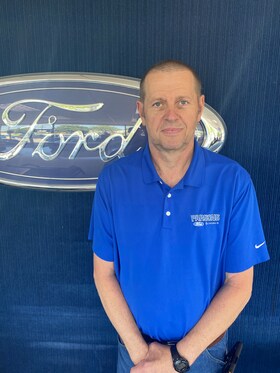 Staff member Mike Price from ID_6e90d1dbe2e4