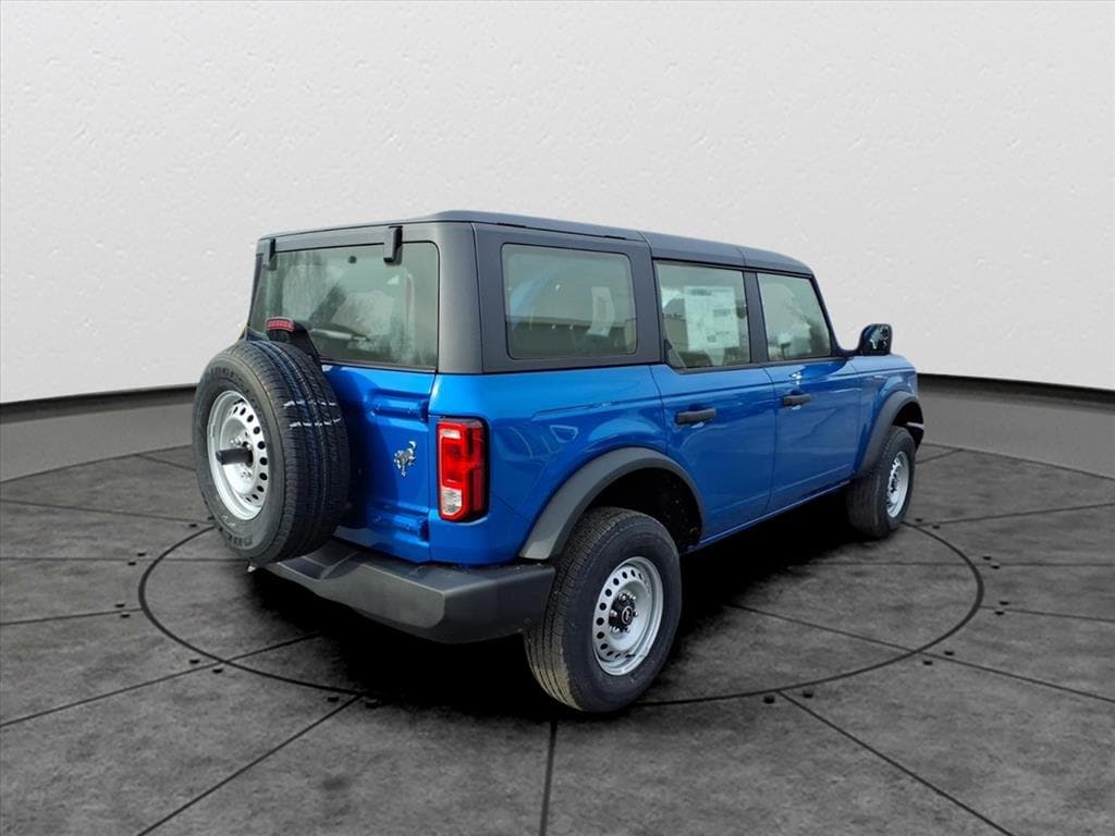 2025 Ford Bronco 4-Door Base - Photo 3