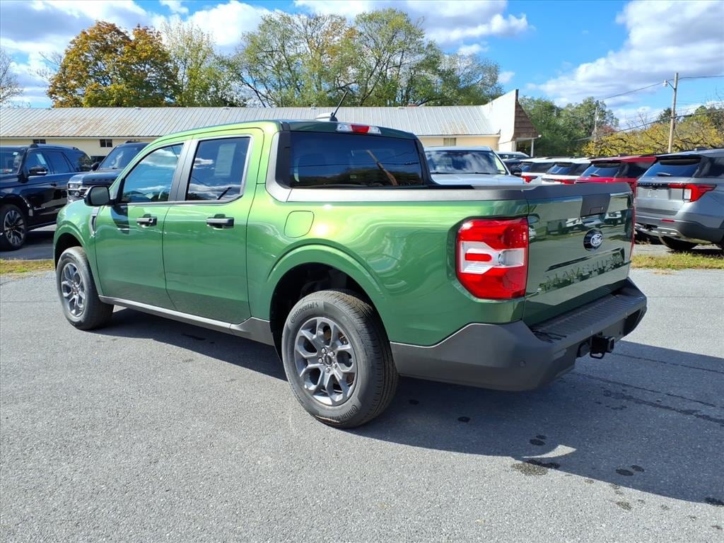 New 2025 Ford Maverick XLT Truck