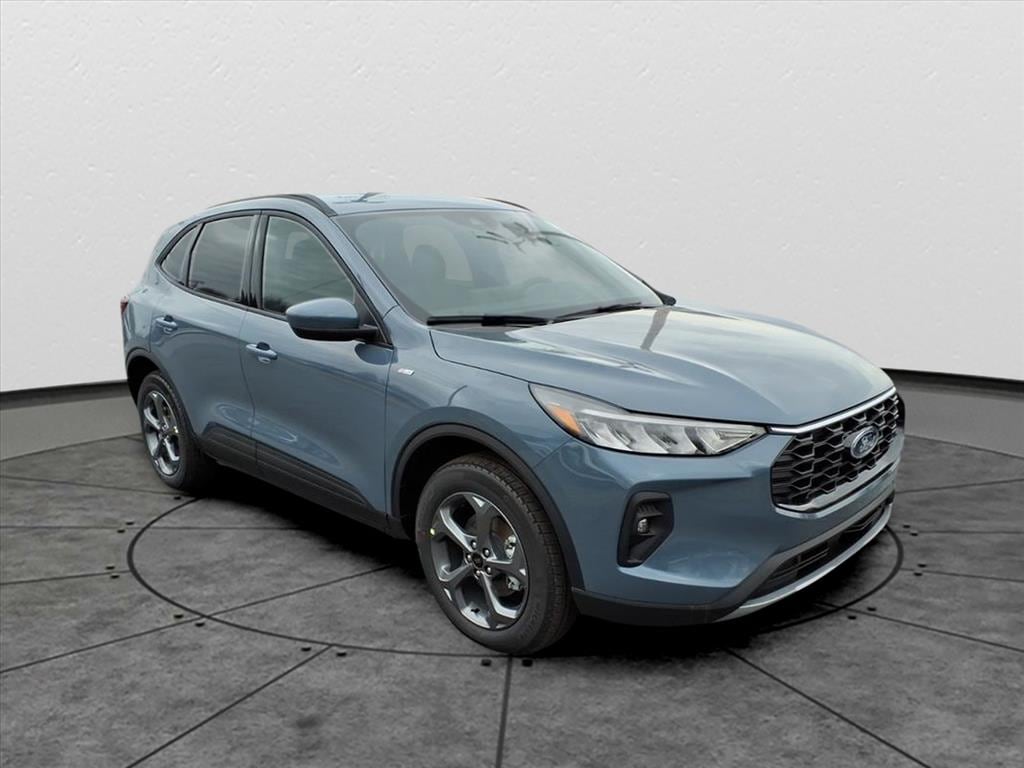 New 2026 Ford Escape Hybrid ST-Line Select SUV