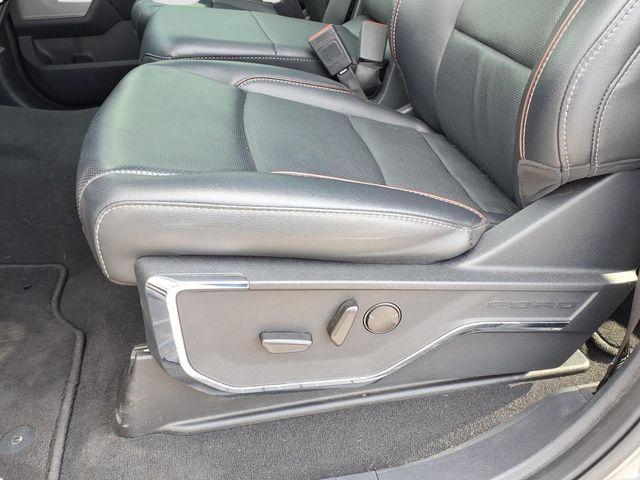 2024 Ford F-350 Super Duty Lariat - Photo 17