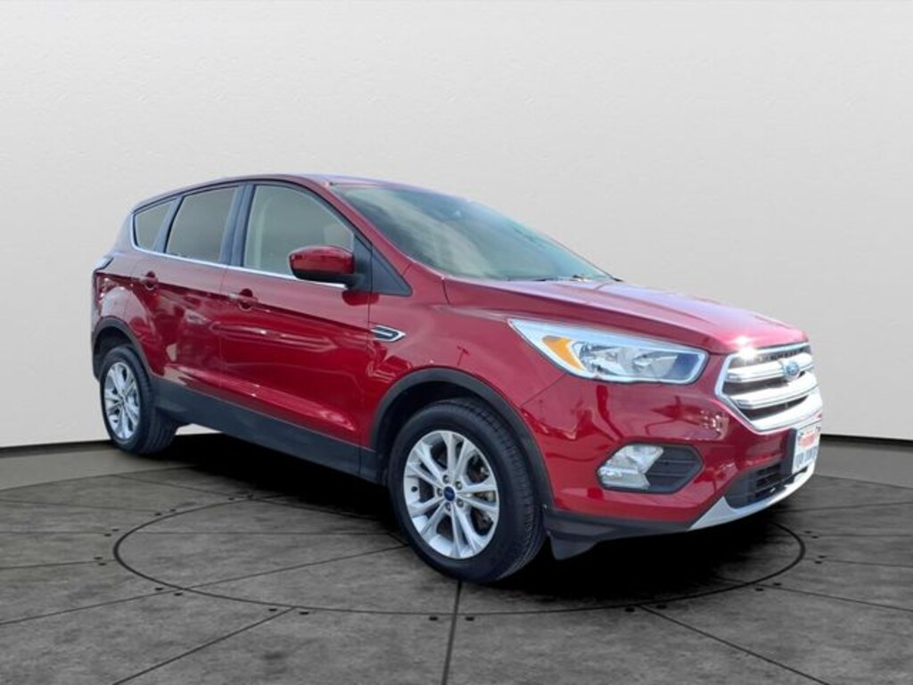 Used 2017 Ford Escape SE SUV