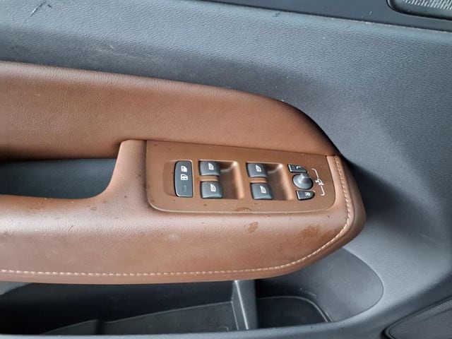 2023 Volvo XC60 Ultimate - Photo 27