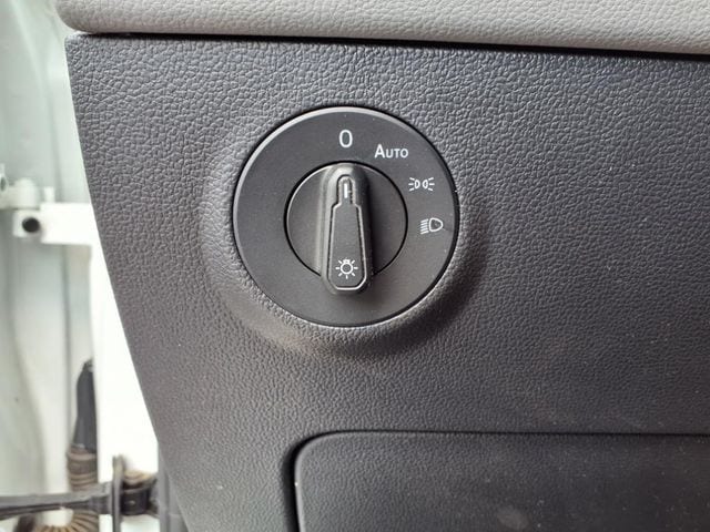 2023 Volkswagen Taos SE - Photo 25