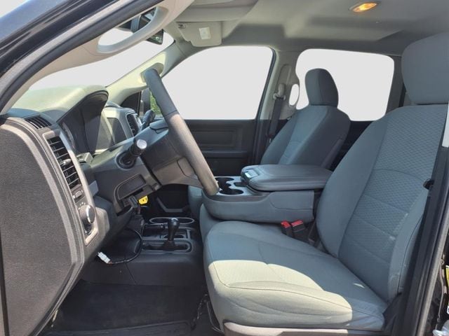 2018 RAM Ram 3500 Pickup Tradesman - Photo 9