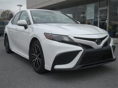 2021 Toyota Camry SE Sedan